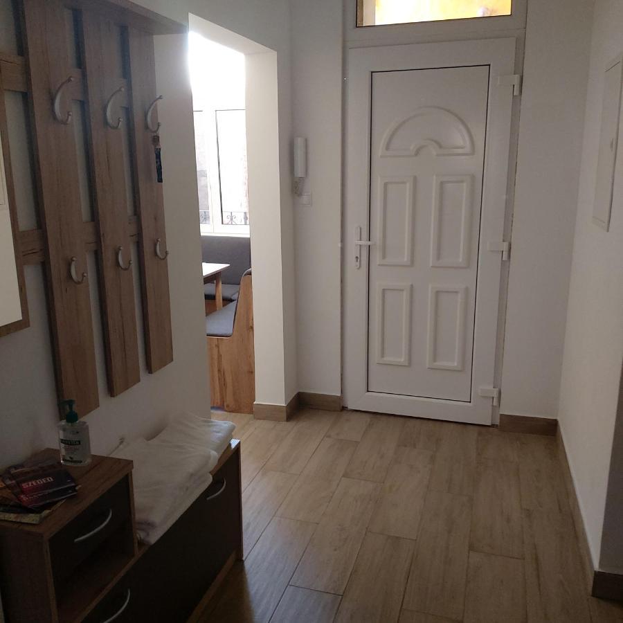 Arkad Center Apartman Szeged Buitenkant foto